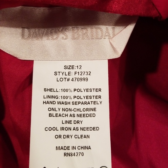NWT gorgeous red gown - Picture 4 of 4